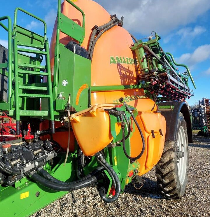 Amazone UX 6200 Super 30-24m - Trailed sprayer: picture 5 Amazone UX 6200 Super 30-24m - Trailed sprayer: picture 5