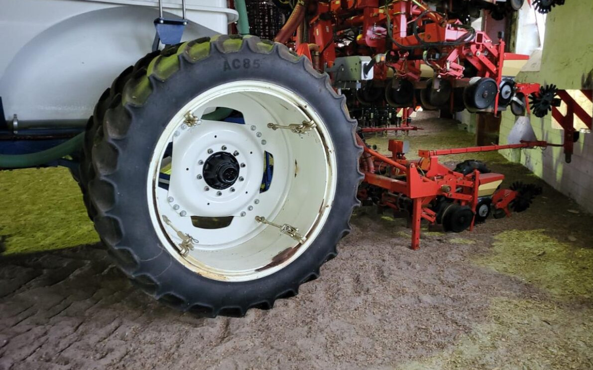 Kverneland Unicorn med Kyndestoft 8400 - Precision sowing machine: picture 4 Kverneland Unicorn med Kyndestoft 8400 - Precision sowing machine: picture 4