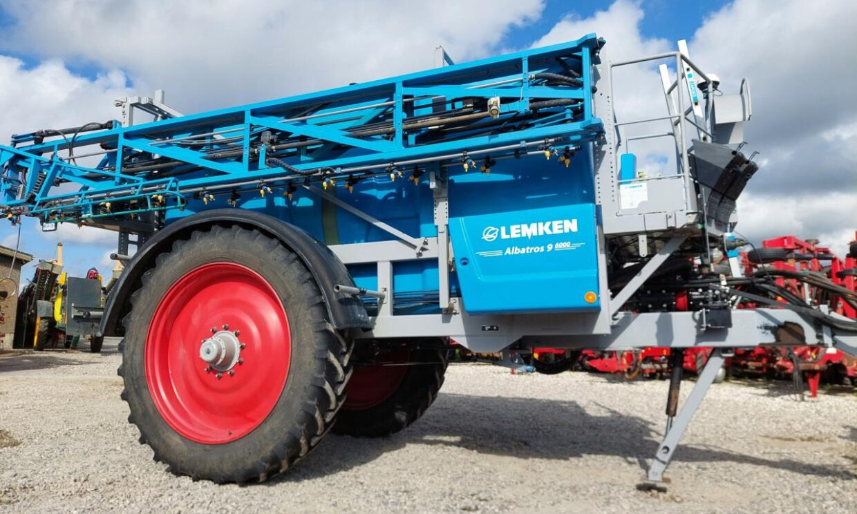 Lemken ALBATROS 9 6000 L med GPS - Trailed sprayer: picture 4 Lemken ALBATROS 9 6000 L med GPS - Trailed sprayer: picture 4