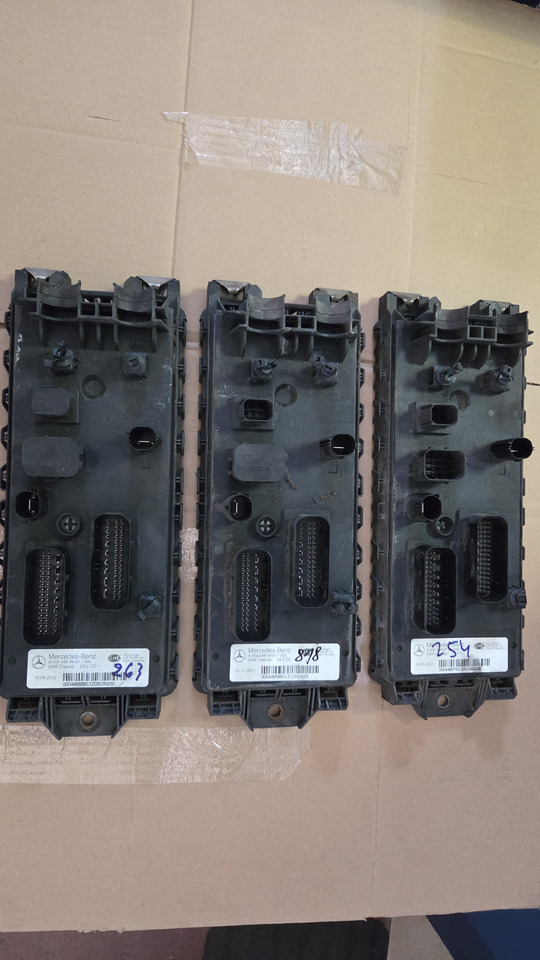 MERCEDES-BENZ CONTROL UNIT SAM ELECTRICAL - ECU: picture 1 MERCEDES-BENZ CONTROL UNIT SAM ELECTRICAL - ECU: picture 1