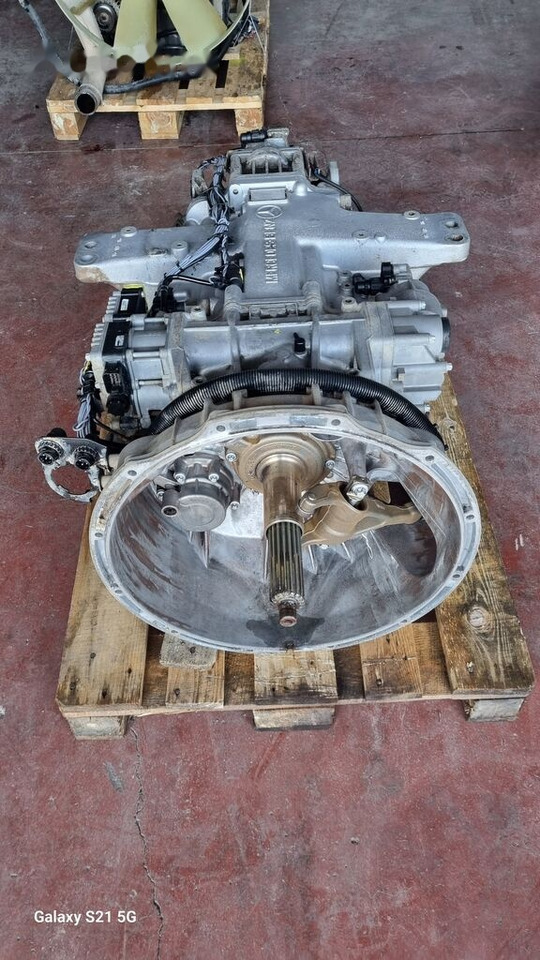 MERCEDES-BENZ Mercedes-Benz  MERCEDES ACTROS MP3 715370  Mercedes-Benz ACTROS MP3 - Gearbox for Truck: picture 5 MERCEDES-BENZ Mercedes-Benz  MERCEDES ACTROS MP3 715370  Mercedes-Benz ACTROS MP3 - Gearbox for Truck: picture 5