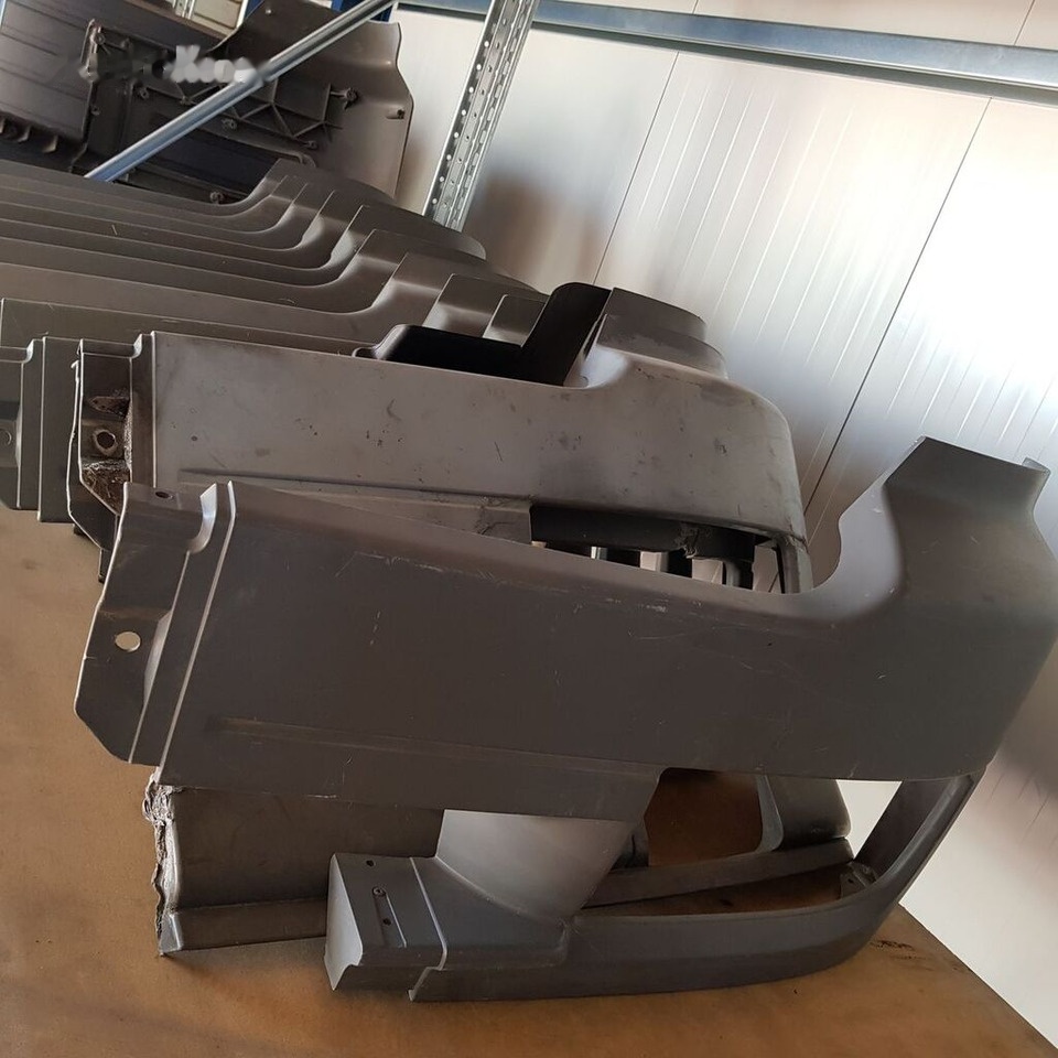 Mercedes-Benz A 940 880 04 70 Mercedes-Benz ATEGO truck - Bumper for Truck: picture 5 Mercedes-Benz A 940 880 04 70 Mercedes-Benz ATEGO truck - Bumper for Truck: picture 5