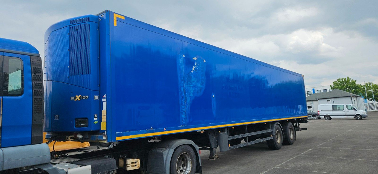 Schmitz Cargobull Kühlkoffer ThermoKing mit Ladebordwand - Refrigerator semi-trailer: picture 2 Schmitz Cargobull Kühlkoffer ThermoKing mit Ladebordwand - Refrigerator semi-trailer: picture 2
