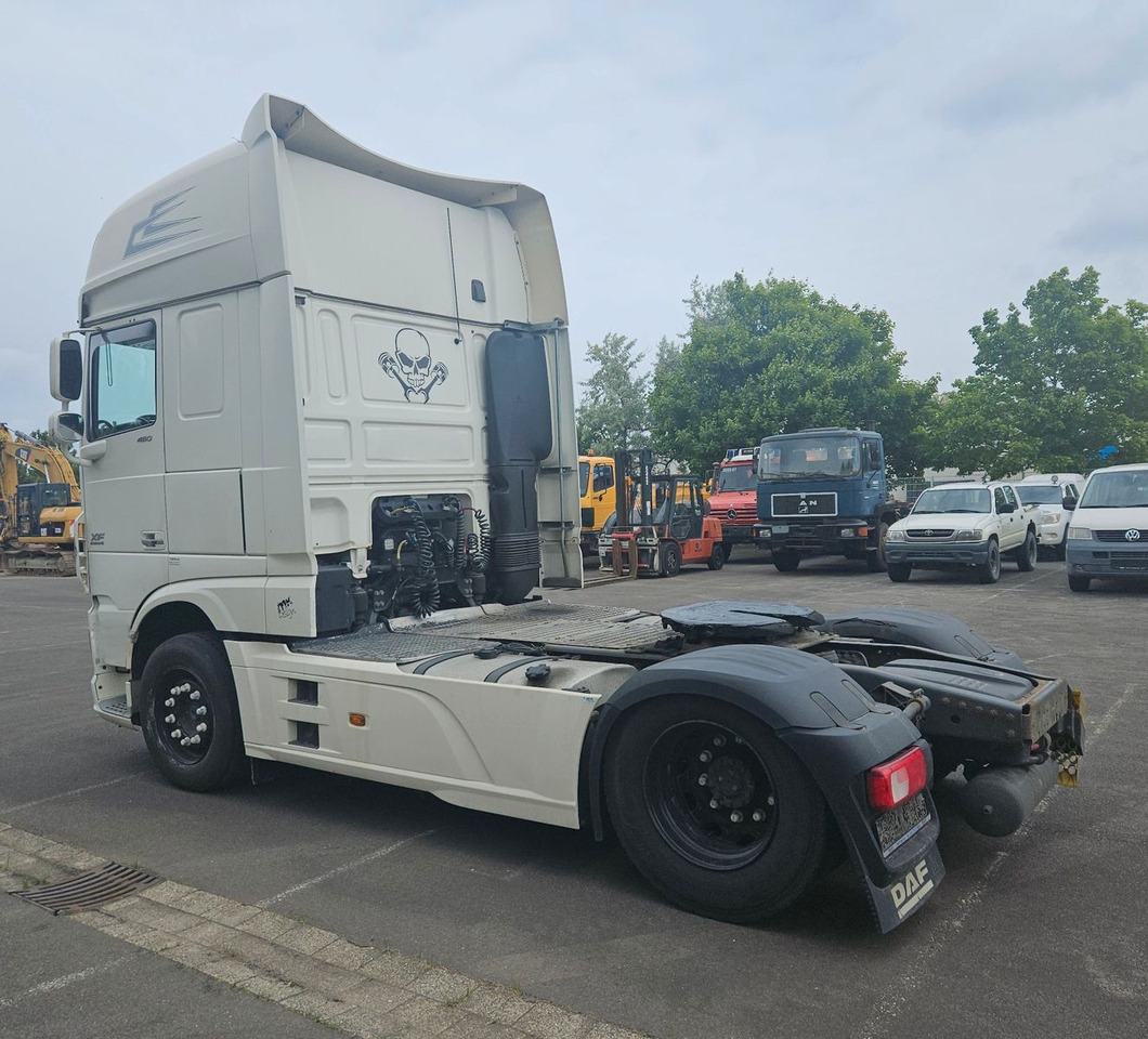 DAF XF 460 SSC SuperSpaceCab Retarder - Tractor unit: picture 3 DAF XF 460 SSC SuperSpaceCab Retarder - Tractor unit: picture 3