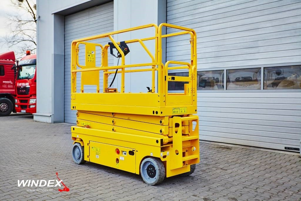 Magni es 0808 - Scissor lift: picture 1 Magni es 0808 - Scissor lift: picture 1