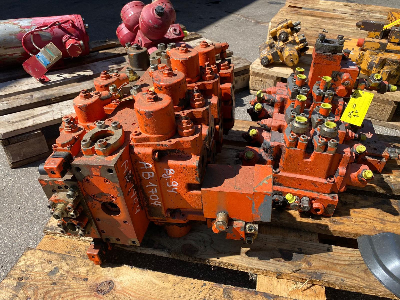 Atlas AB 1704 - Hydraulic valve for Construction machinery: picture 3 Atlas AB 1704 - Hydraulic valve for Construction machinery: picture 3