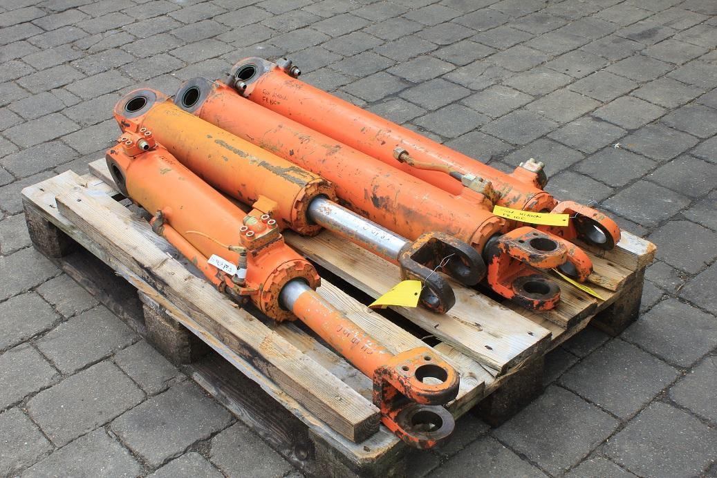 Fiat-Allis FR 10 - Hydraulic cylinder for Construction machinery: picture 5 Fiat-Allis FR 10 - Hydraulic cylinder for Construction machinery: picture 5