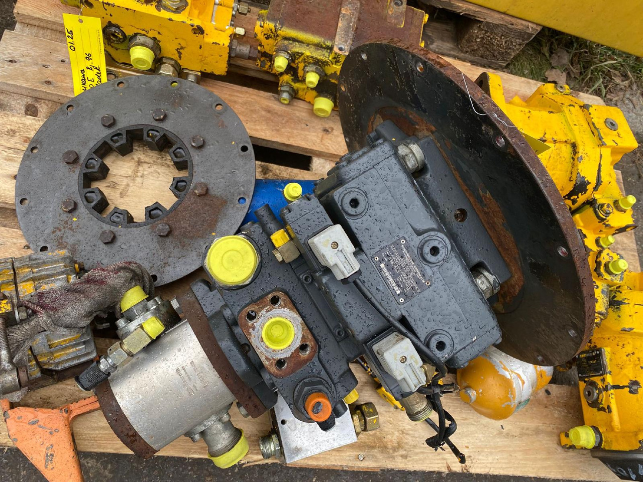 Furukawa Hydromatik A4VG 90 - Hydraulic pump for Construction machinery: picture 1 Furukawa Hydromatik A4VG 90 - Hydraulic pump for Construction machinery: picture 1