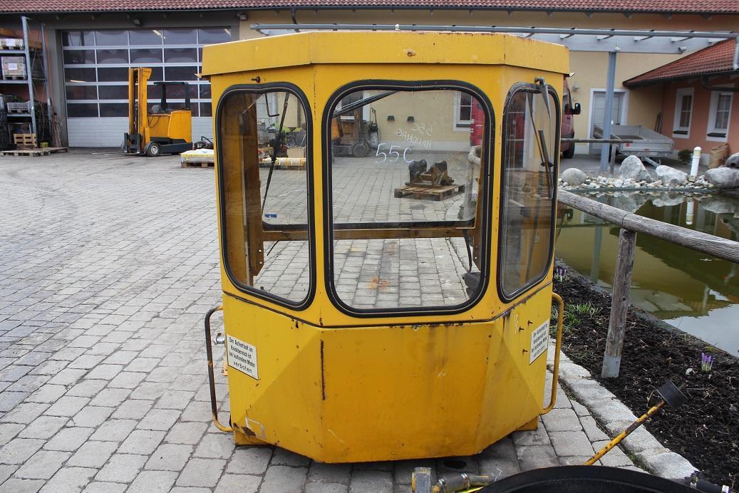 Hanomag 55 C - Cab for Construction machinery: picture 4 Hanomag 55 C - Cab for Construction machinery: picture 4