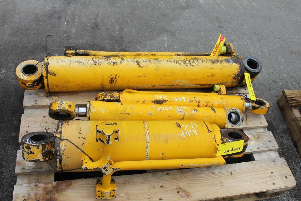 Hanomag 55C - Hydraulic cylinder for Construction machinery: picture 1 Hanomag 55C - Hydraulic cylinder for Construction machinery: picture 1