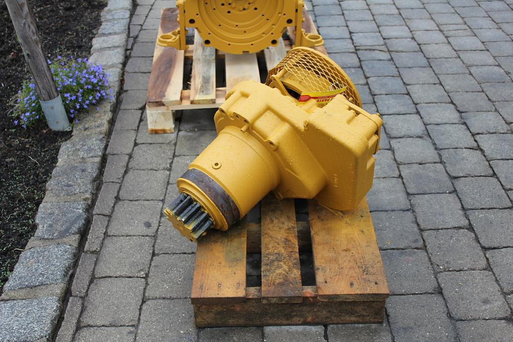 Liebherr 902 - Swing motor for Construction machinery: picture 1 Liebherr 902 - Swing motor for Construction machinery: picture 1