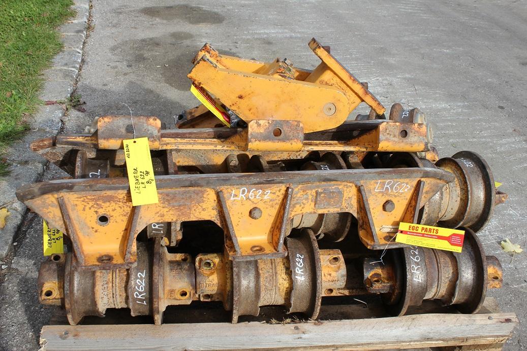 Liebherr LR 622 - Track roller for Construction machinery: picture 1 Liebherr LR 622 - Track roller for Construction machinery: picture 1