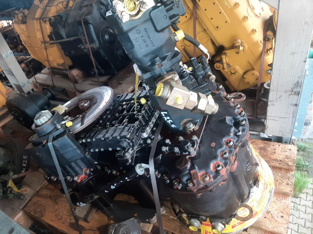 O&K L 25,5 - Transmission for Wheel loader: picture 1 O&K L 25,5 - Transmission for Wheel loader: picture 1