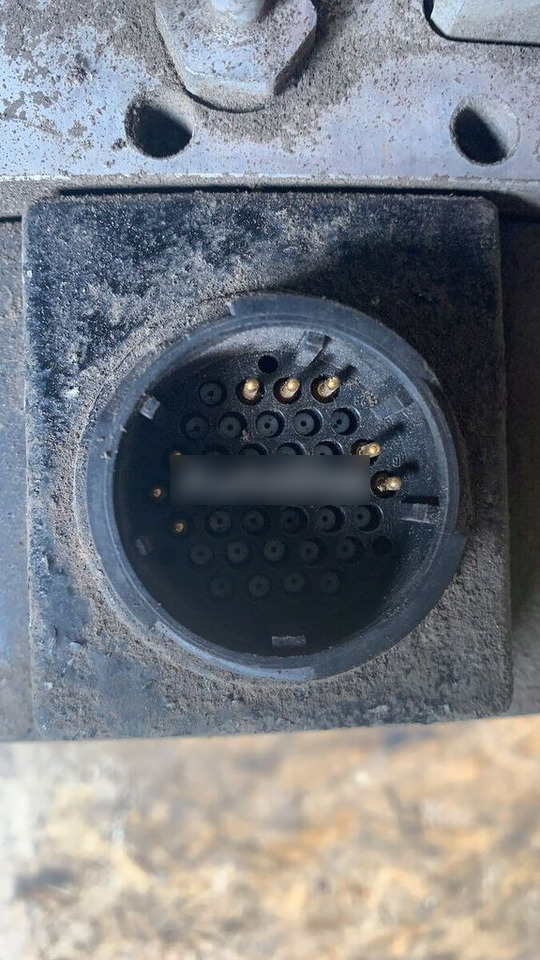 Cummins 4931694   DAF Black UDS 2.5 LF CF - Exhaust system for Truck: picture 5 Cummins 4931694   DAF Black UDS 2.5 LF CF - Exhaust system for Truck: picture 5