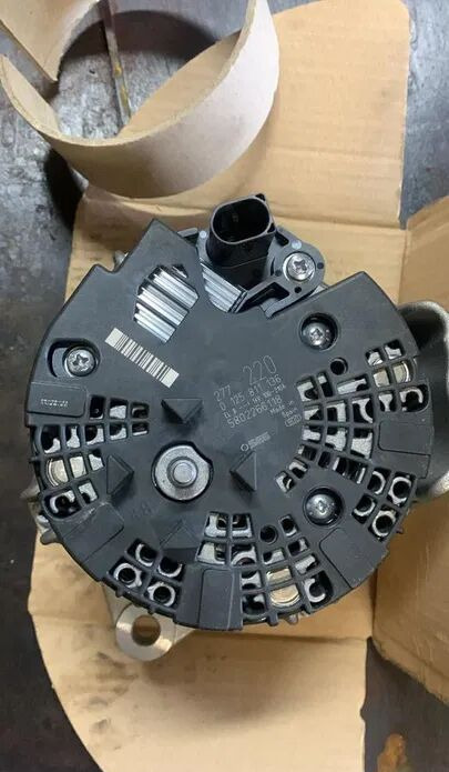 IVECO DAILY 3.0 220 A IVECO - Alternator for Truck: picture 2 IVECO DAILY 3.0 220 A IVECO - Alternator for Truck: picture 2