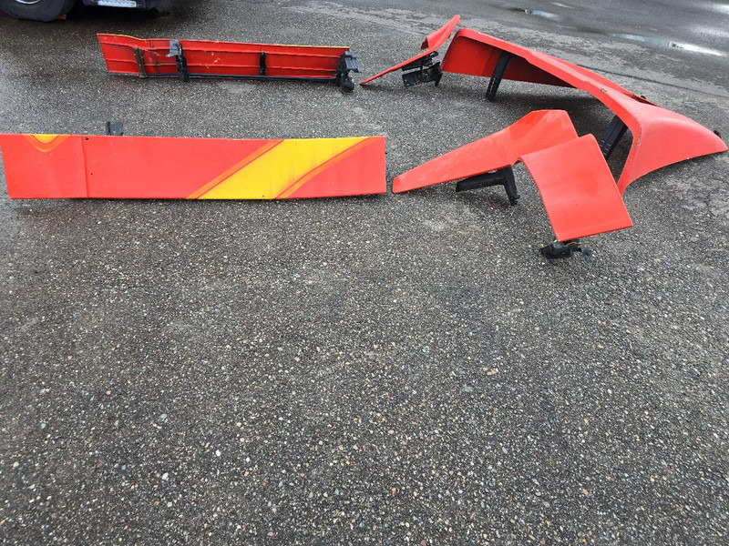 MAN TGX Spoiler - Aerodynamics/ Spoiler for Truck: picture 5 MAN TGX Spoiler - Aerodynamics/ Spoiler for Truck: picture 5