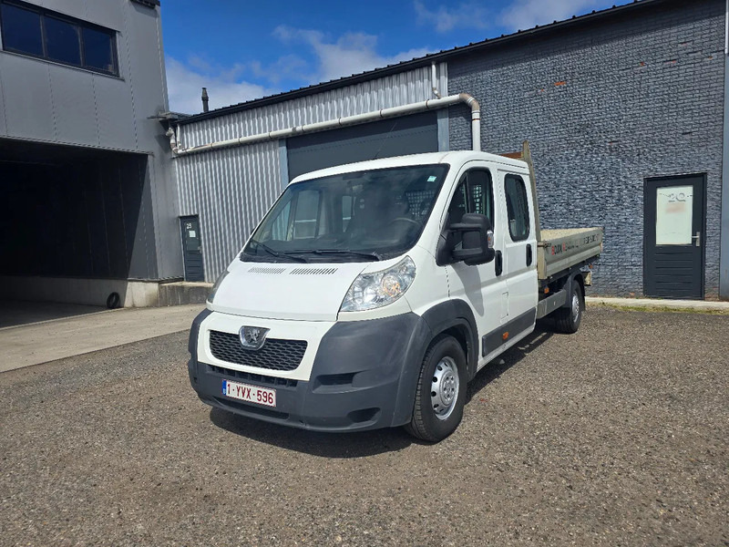 Peugeot Boxer 3.0 HDI 7 seats - Flatbed van, Combi van: picture 1 Peugeot Boxer 3.0 HDI 7 seats - Flatbed van, Combi van: picture 1