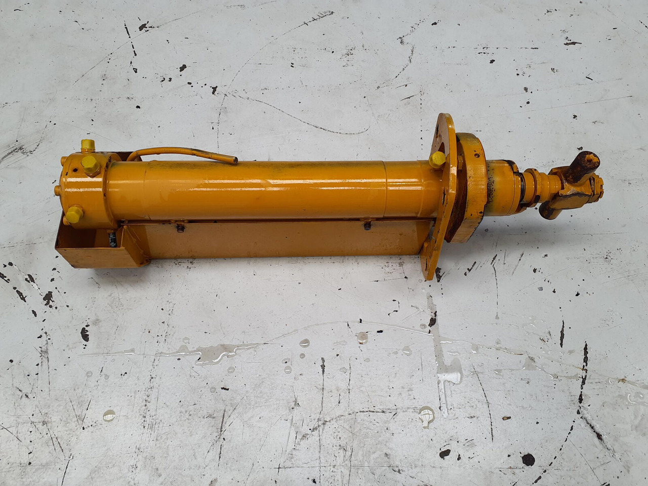 FAUN ATF 45-3 counterweight cylinder - Hydraulic cylinder for Crane: picture 4 FAUN ATF 45-3 counterweight cylinder - Hydraulic cylinder for Crane: picture 4