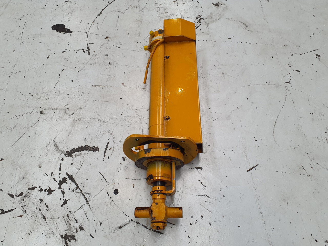 FAUN ATF 45-3 counterweight cylinder - Hydraulic cylinder for Crane: picture 3 FAUN ATF 45-3 counterweight cylinder - Hydraulic cylinder for Crane: picture 3