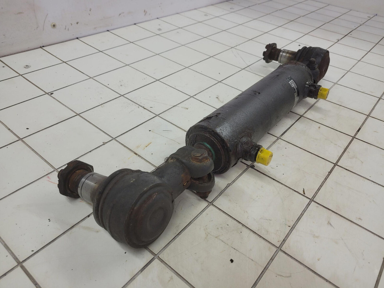 FAUN ATF 50G-3 steering cylinder - Hydraulic cylinder for Mobile crane: picture 2 FAUN ATF 50G-3 steering cylinder - Hydraulic cylinder for Mobile crane: picture 2