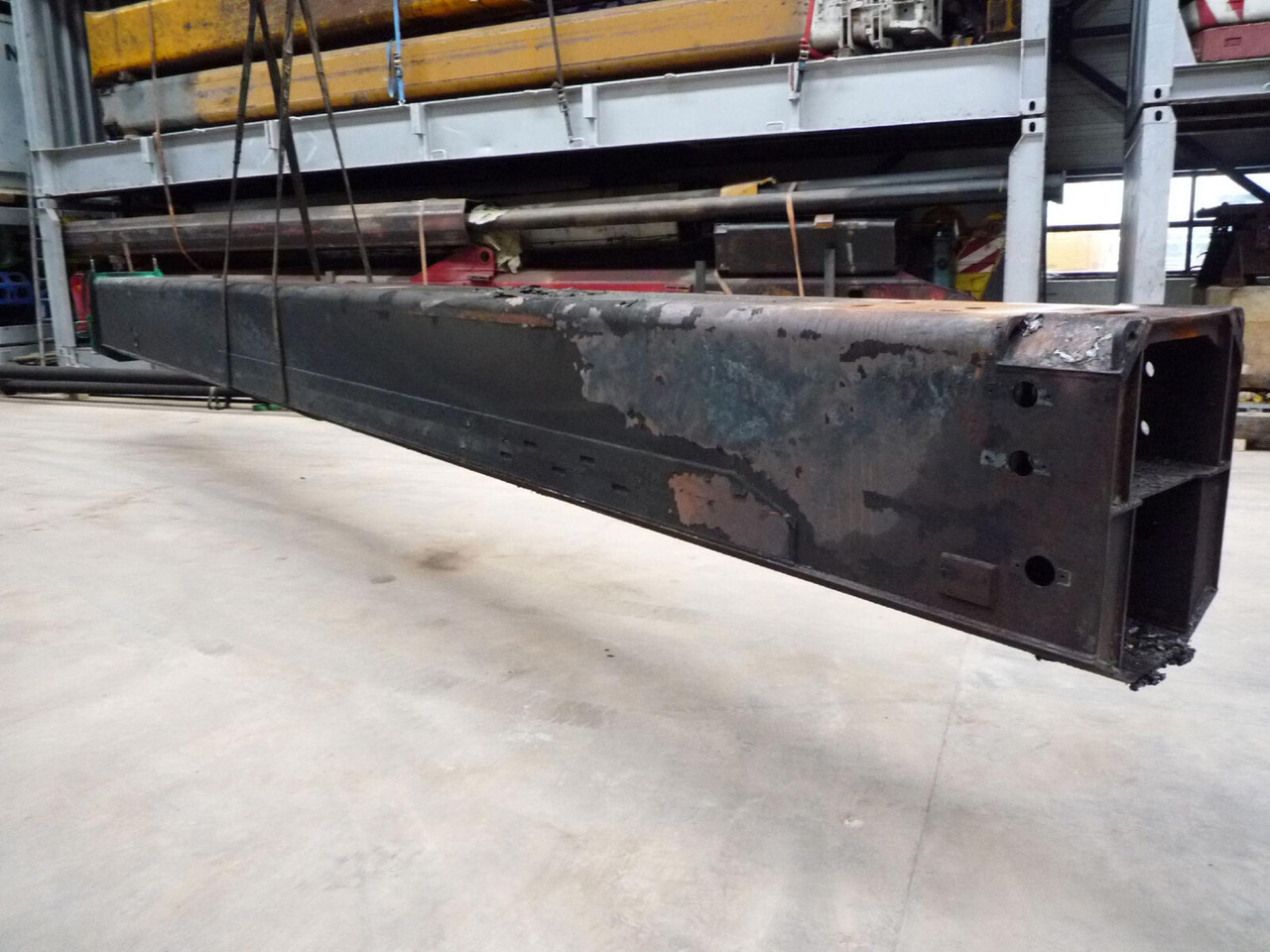 FAUN ATF 60-3 telescopic section 1 - Boom for Mobile crane: picture 4 FAUN ATF 60-3 telescopic section 1 - Boom for Mobile crane: picture 4