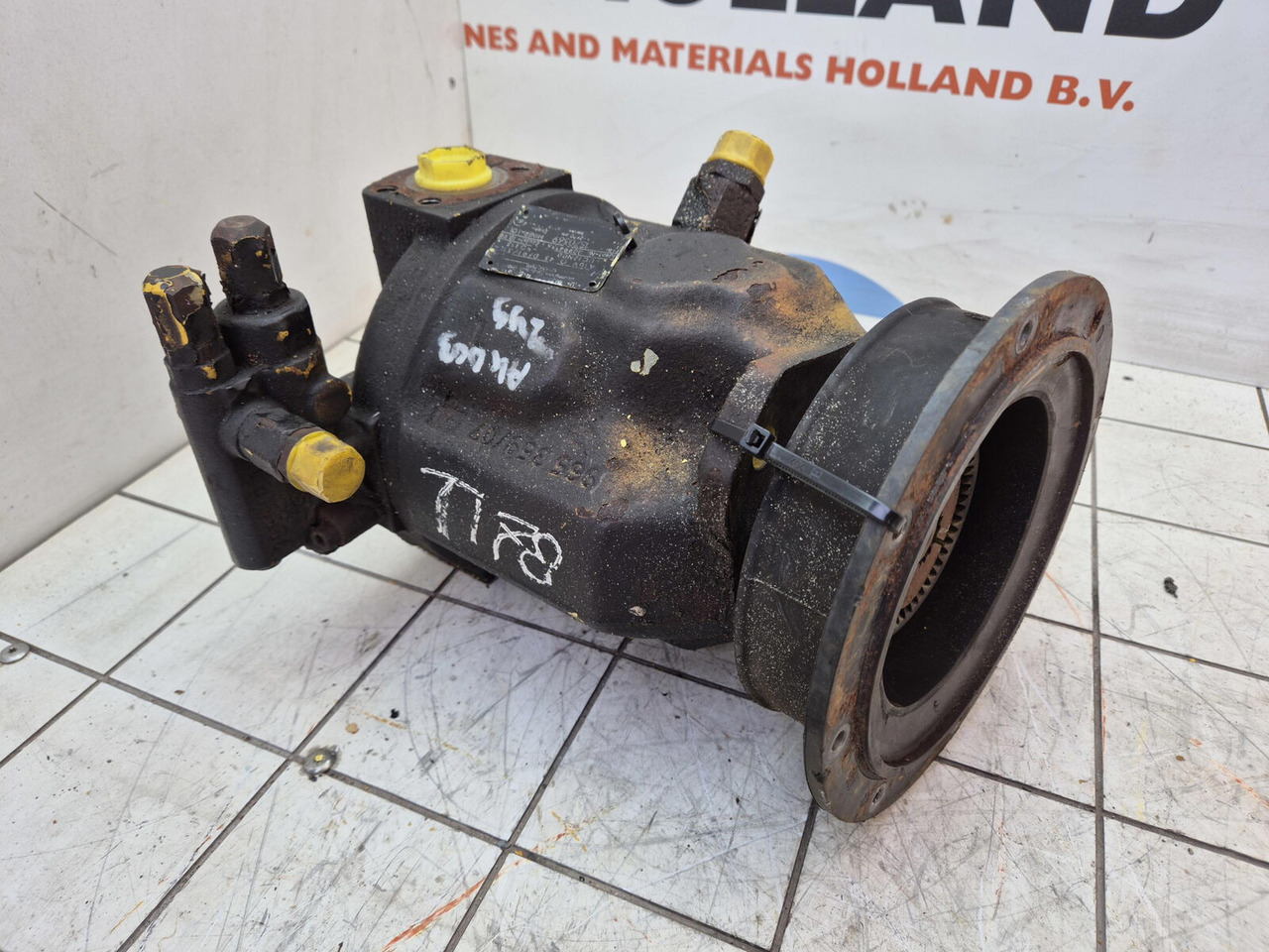 FAUN Tadano-Faun ATF 60-4 pump - Hydraulic pump for Mobile crane: picture 1 FAUN Tadano-Faun ATF 60-4 pump - Hydraulic pump for Mobile crane: picture 1