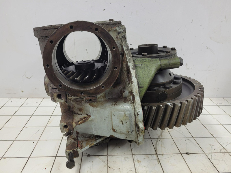 Faun KF 80 mid differential 11x48 - Differential gear for Crane: picture 4 Faun KF 80 mid differential 11x48 - Differential gear for Crane: picture 4