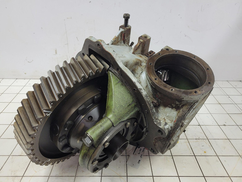 Faun KF 80 mid differential 11x48 - Differential gear for Crane: picture 1 Faun KF 80 mid differential 11x48 - Differential gear for Crane: picture 1