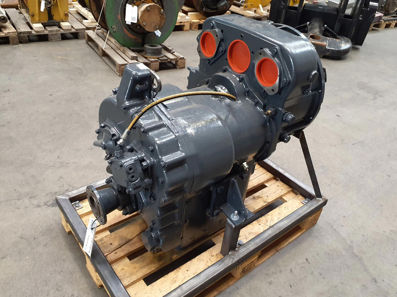 Faun RTF 50-3 Clark gearbox - Gearbox for Crane: picture 4 Faun RTF 50-3 Clark gearbox - Gearbox for Crane: picture 4