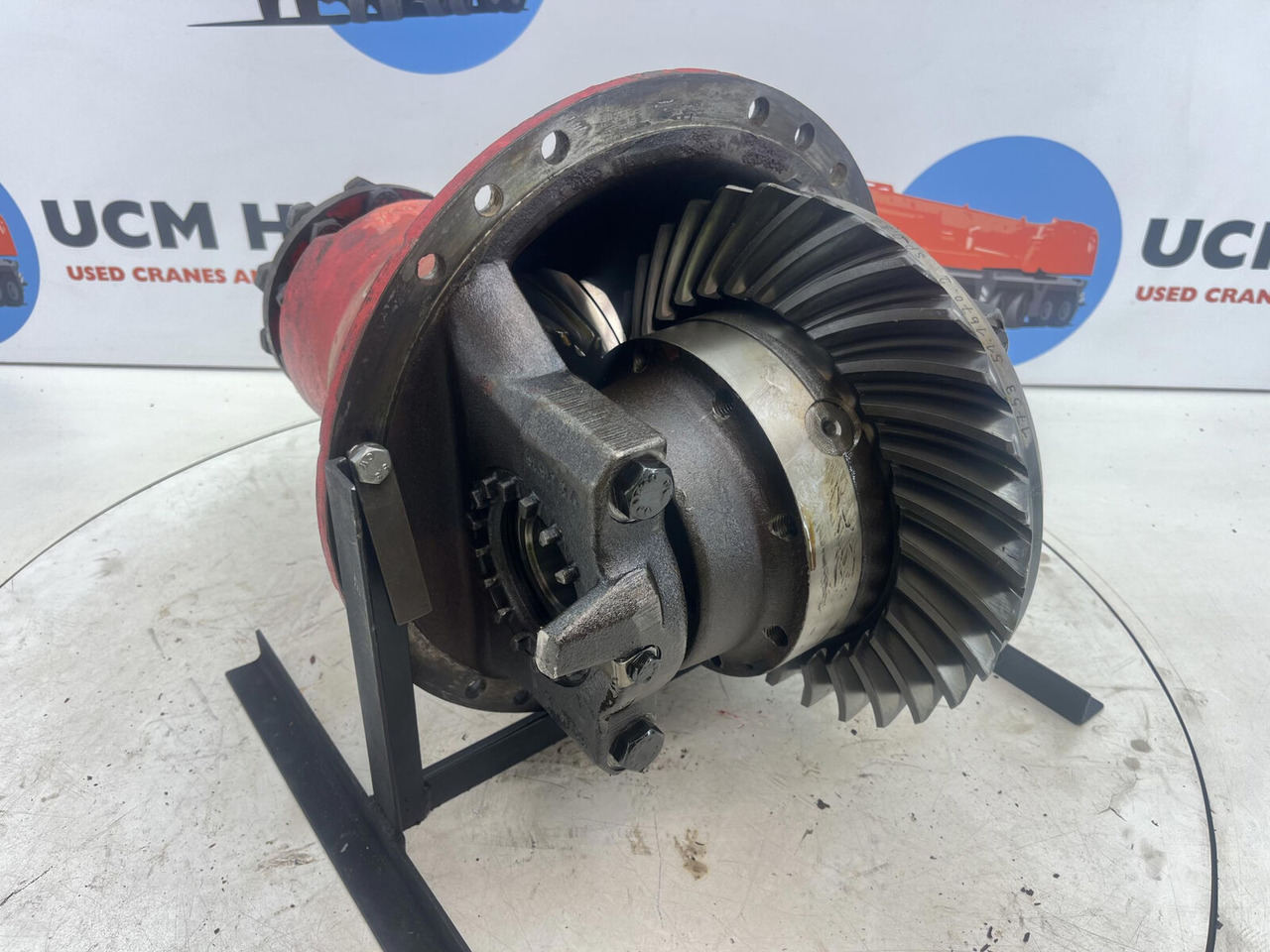 Gottwald End differential 17x31 - Differential gear for Mobile crane: picture 1 Gottwald End differential 17x31 - Differential gear for Mobile crane: picture 1