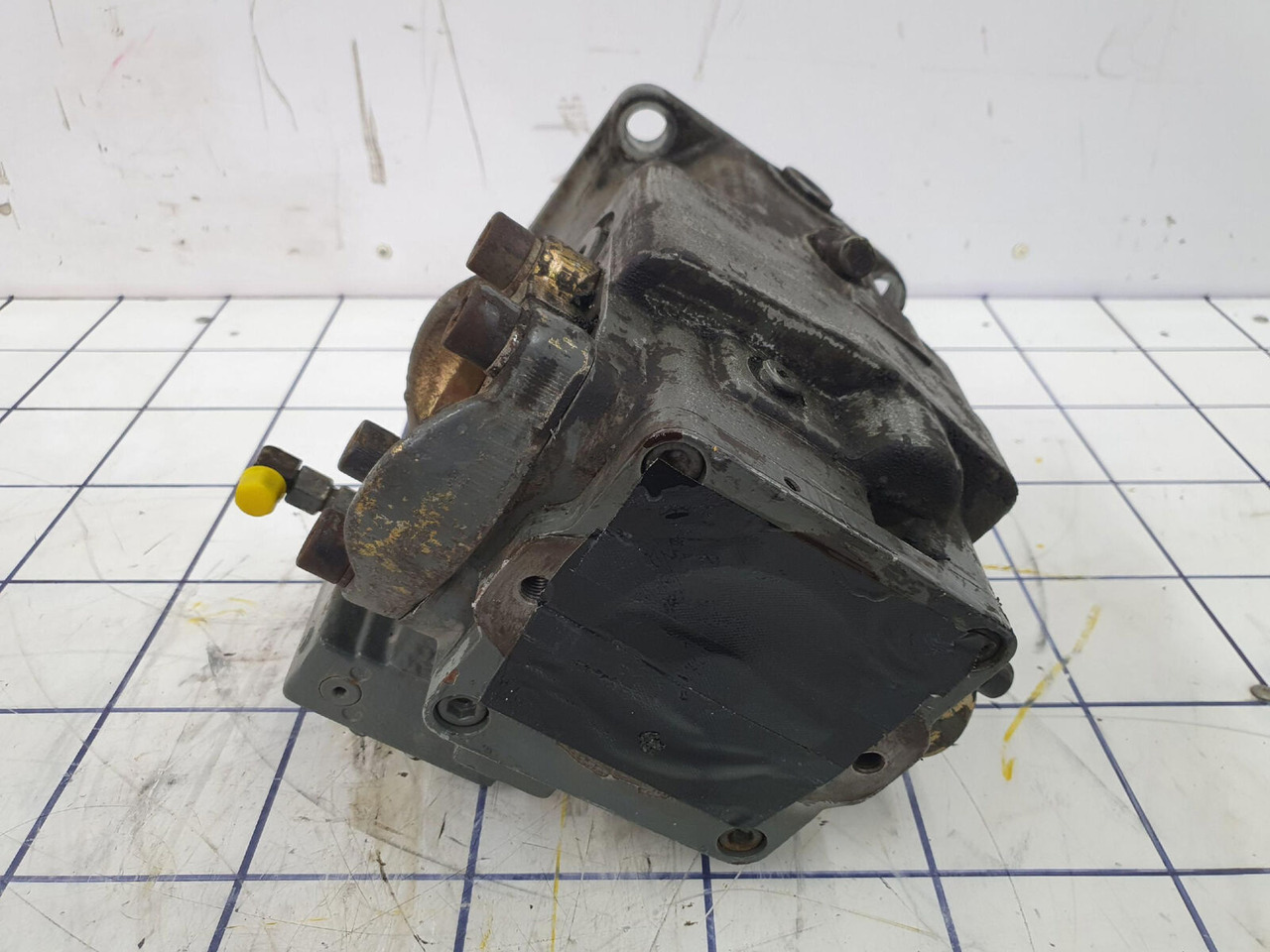 Grove GMK 2035 VARIABLE DISPLACEMENT PUMP - Hydraulic pump for Mobile crane: picture 5 Grove GMK 2035 VARIABLE DISPLACEMENT PUMP - Hydraulic pump for Mobile crane: picture 5