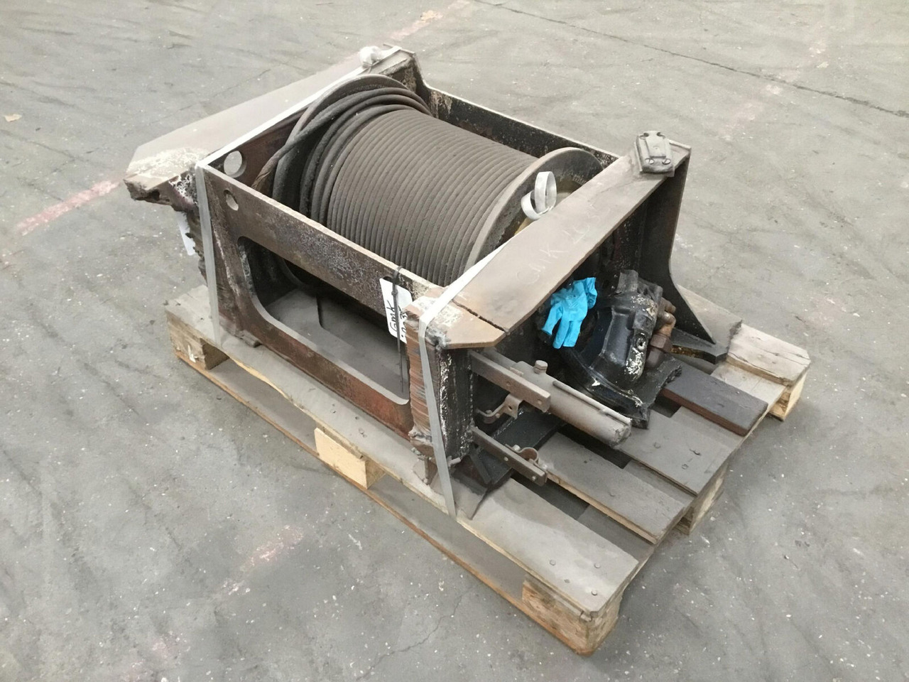 Grove GMK 2035 winch - Winch for Mobile crane: picture 2 Grove GMK 2035 winch - Winch for Mobile crane: picture 2