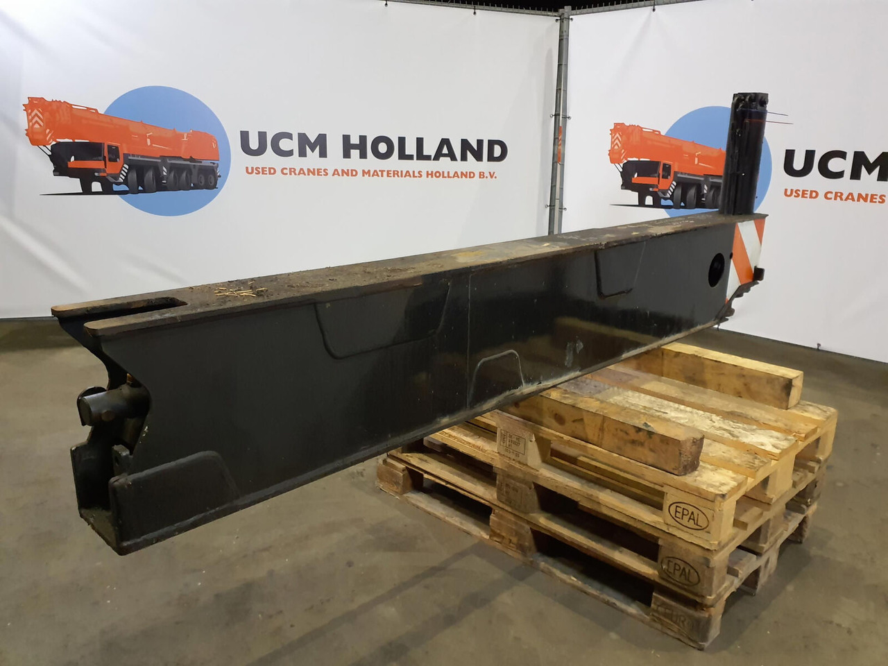 Grove GMK 3055 sliding beam complete front - Suspension for Mobile crane: picture 4 Grove GMK 3055 sliding beam complete front - Suspension for Mobile crane: picture 4