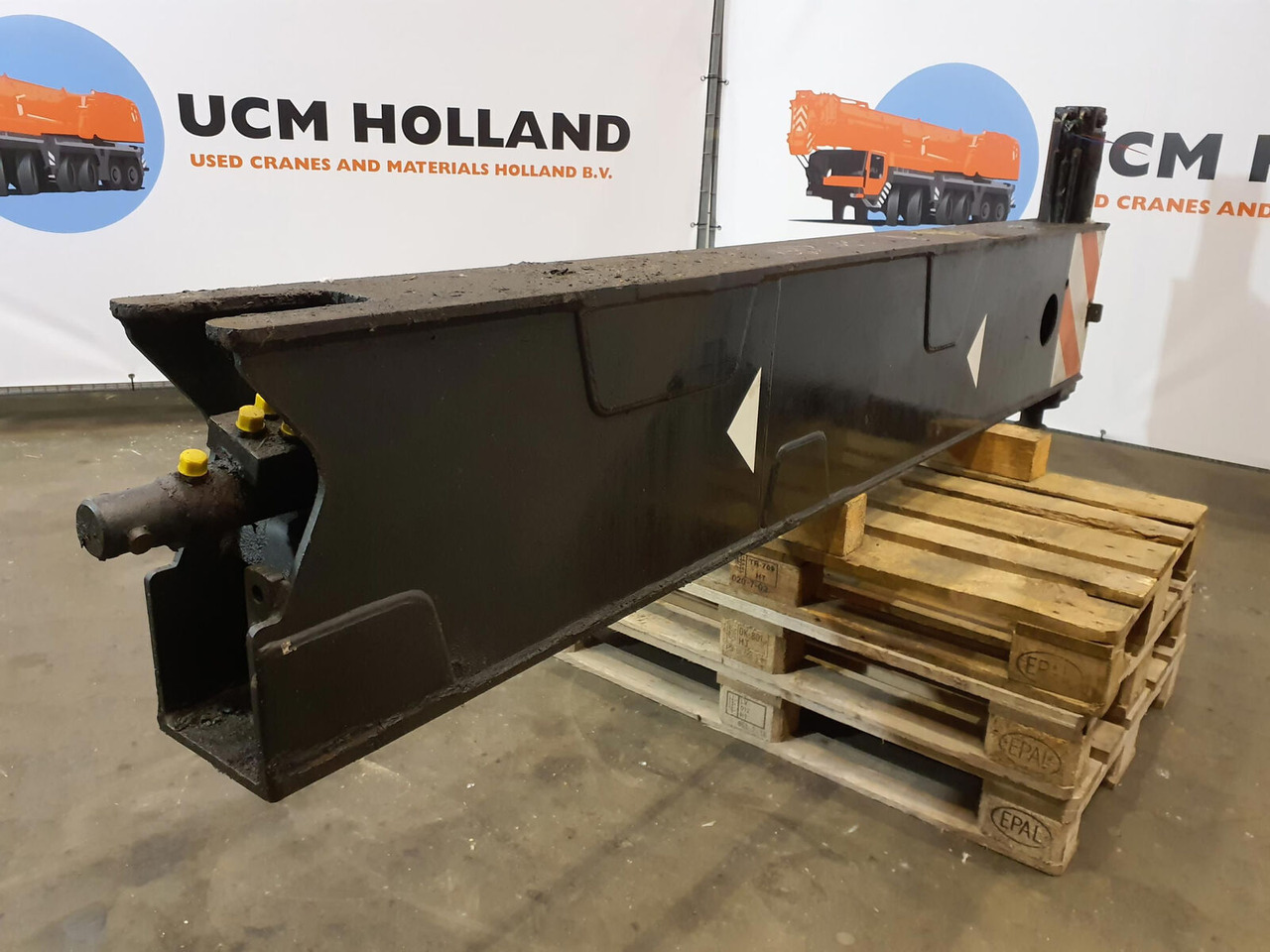 Grove GMK 3055 sliding beam complete rear - Suspension for Mobile crane: picture 4 Grove GMK 3055 sliding beam complete rear - Suspension for Mobile crane: picture 4