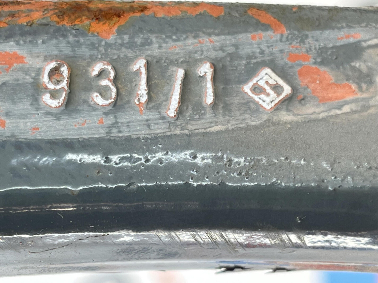 Steering knuckle for Mobile crane Grove GMK 3055 steering knuckle 16 holes axle 1 and 2 left: picture 10
