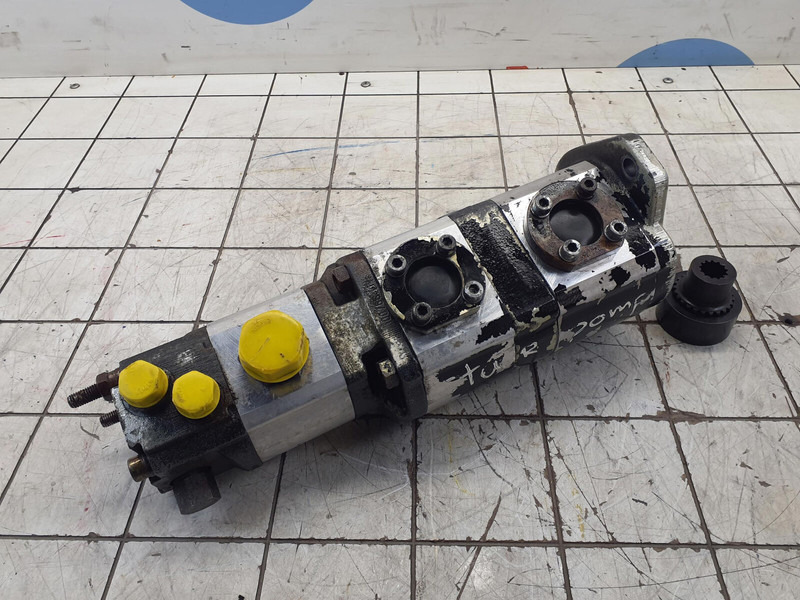Grove GMK 3055 steering pump - Hydraulic pump for Crane: picture 3 Grove GMK 3055 steering pump - Hydraulic pump for Crane: picture 3