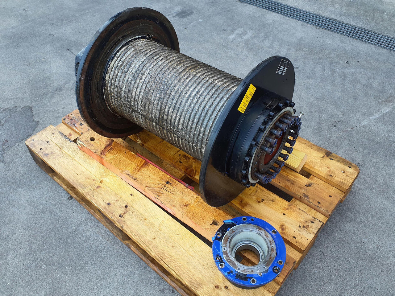 Grove GMK 4090 Main hoist - Winch for Crane: picture 1 Grove GMK 4090 Main hoist - Winch for Crane: picture 1