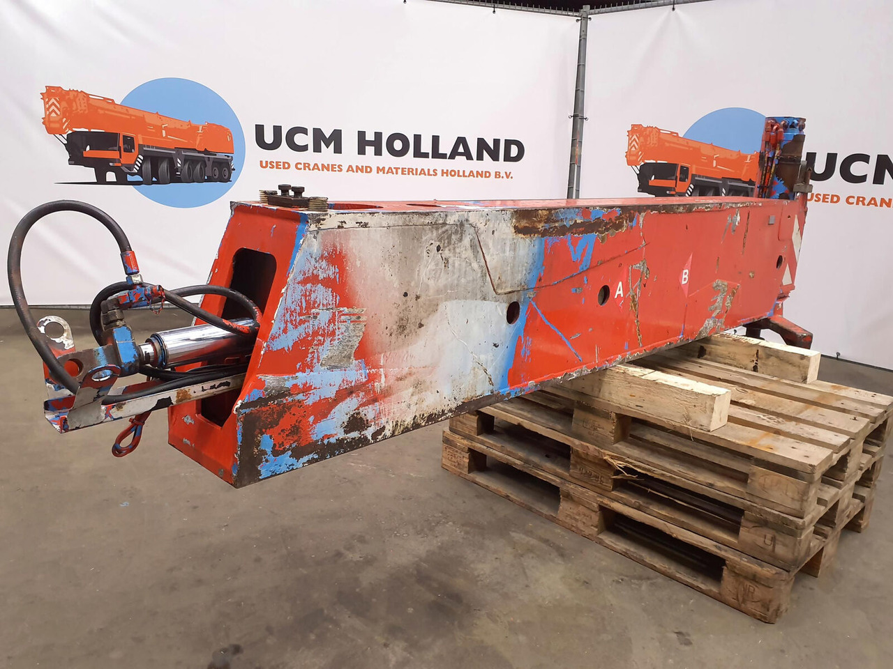 Grove GMK 5130-1 outrigger beam complete front - Suspension for Mobile crane: picture 4 Grove GMK 5130-1 outrigger beam complete front - Suspension for Mobile crane: picture 4