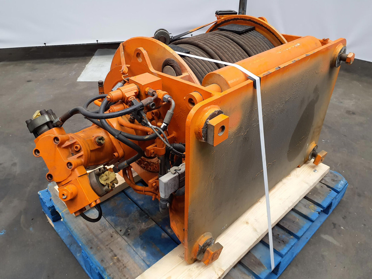 Grove GMK 5130-2 winch - Winch for Mobile crane: picture 4 Grove GMK 5130-2 winch - Winch for Mobile crane: picture 4