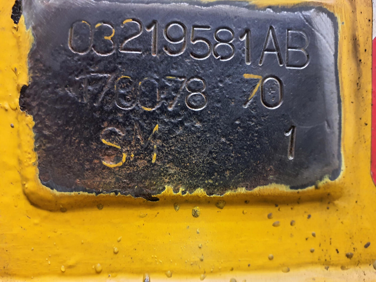 Grove GMK 5220 sliding beam rear - Suspension for Crane: picture 5 Grove GMK 5220 sliding beam rear - Suspension for Crane: picture 5