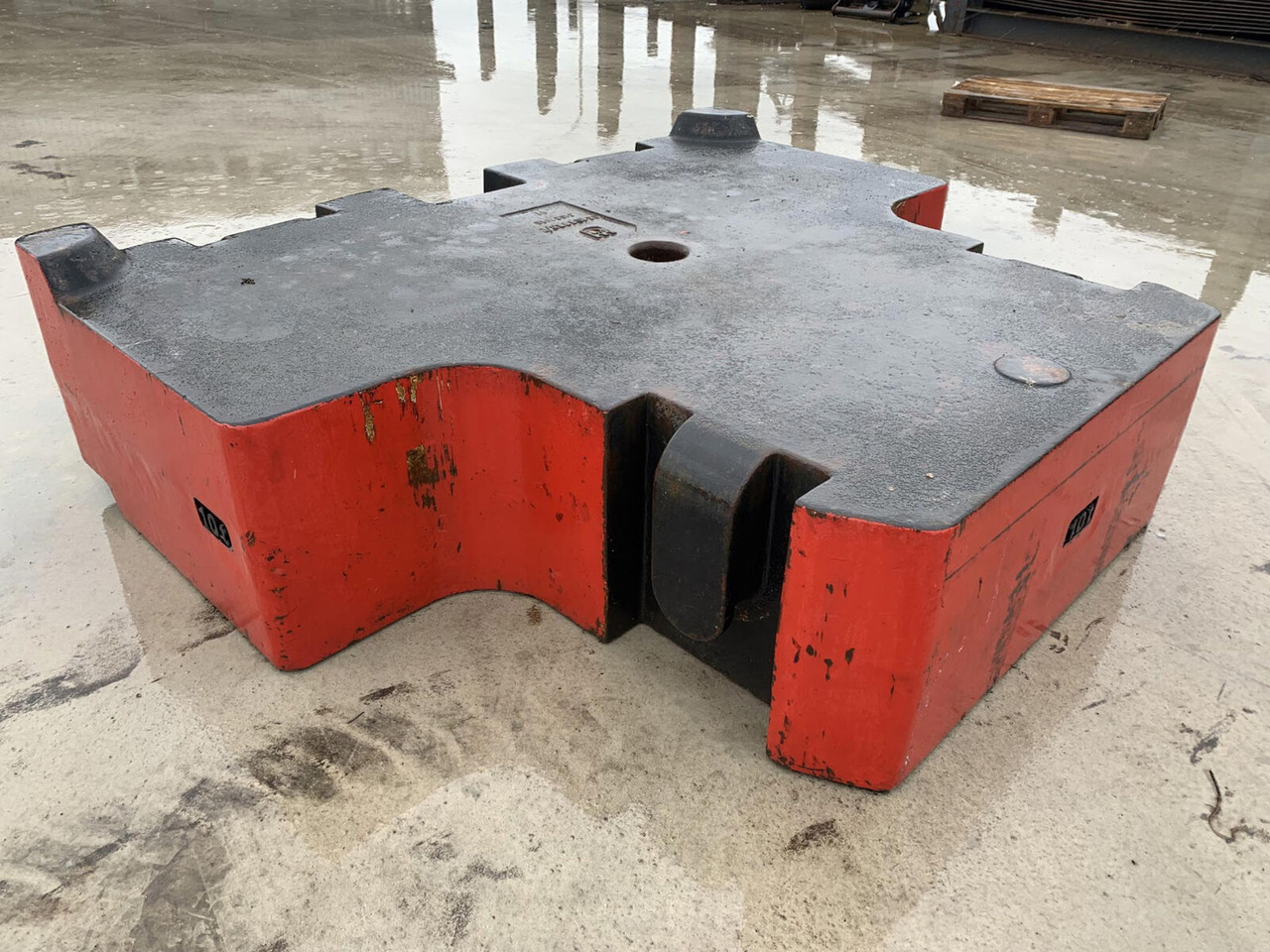 Grove GMK 6400 central counterweight 10 ton - Counterweight for Mobile crane: picture 4 Grove GMK 6400 central counterweight 10 ton - Counterweight for Mobile crane: picture 4