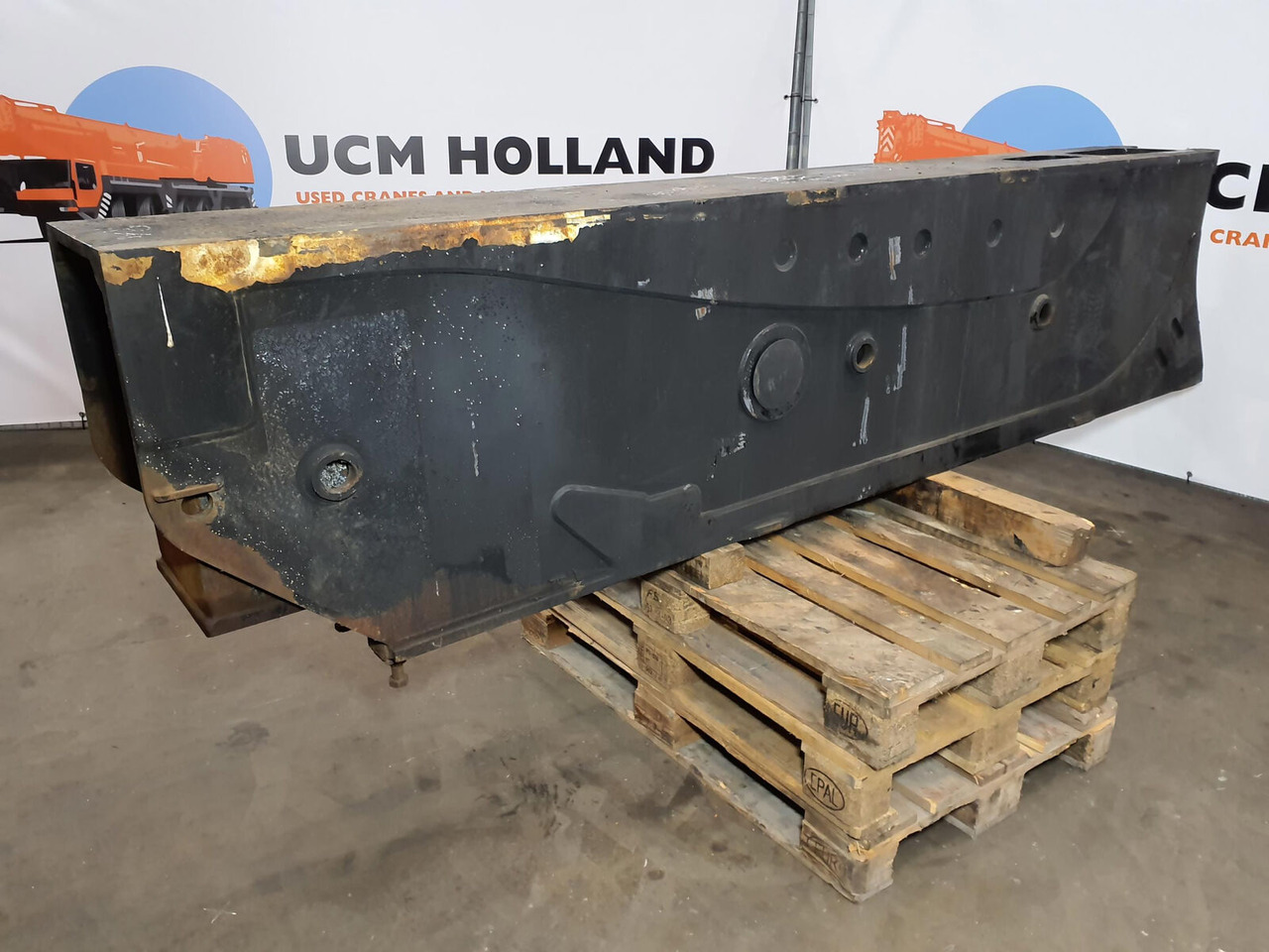Grove GMK 6400 outrigger beam rear - Suspension for Mobile crane: picture 2 Grove GMK 6400 outrigger beam rear - Suspension for Mobile crane: picture 2