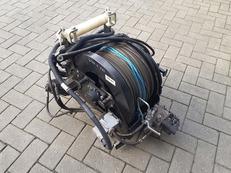 Grove GMK 6400 rigging winch - Loader crane: picture 2 Grove GMK 6400 rigging winch - Loader crane: picture 2