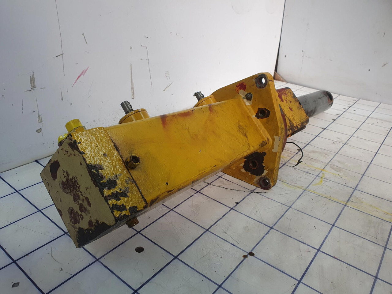 Grove Grove GMK 3050 counterweight cylinder - Hydraulic cylinder for Mobile crane: picture 5 Grove Grove GMK 3050 counterweight cylinder - Hydraulic cylinder for Mobile crane: picture 5