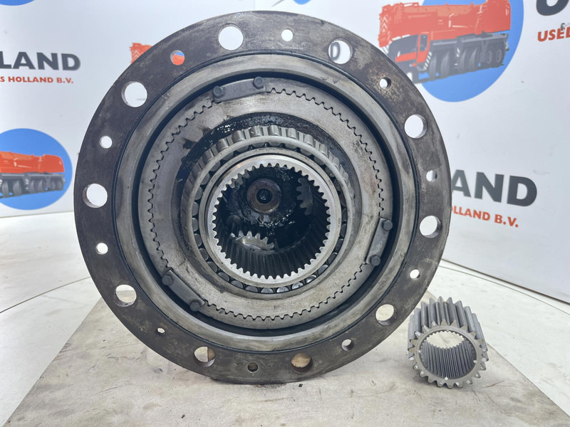 Kessler+CO LTM 1090 planetary gear 22-25-74-40-46-3pl-H136 - Suspension for Crane: picture 4 Kessler+CO LTM 1090 planetary gear 22-25-74-40-46-3pl-H136 - Suspension for Crane: picture 4