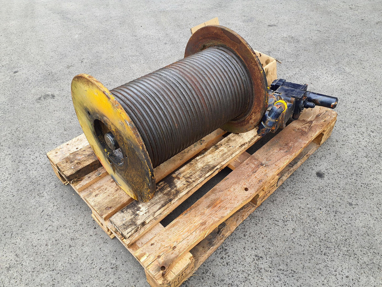 Krupp 35 GMT hoisting gear - Winch for Crane: picture 1 Krupp 35 GMT hoisting gear - Winch for Crane: picture 1