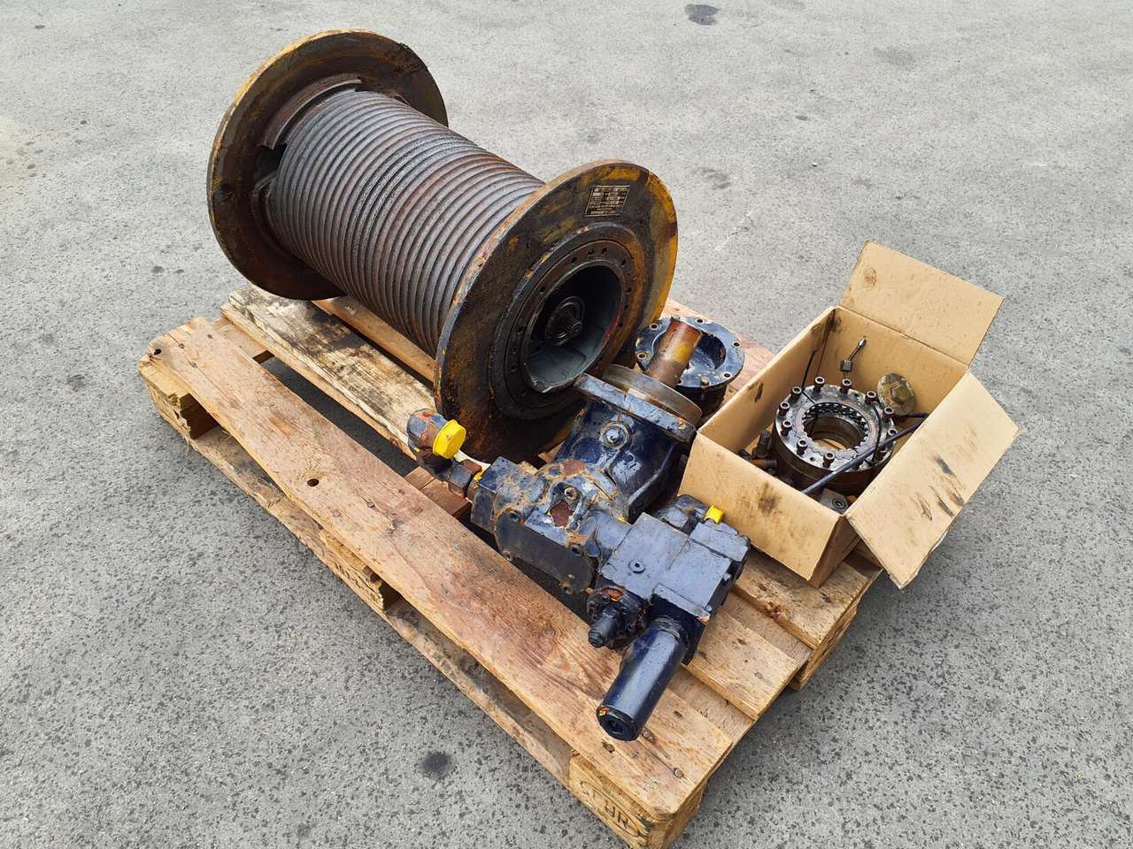 Krupp 35 GMT hoisting gear - Winch for Crane: picture 4 Krupp 35 GMT hoisting gear - Winch for Crane: picture 4