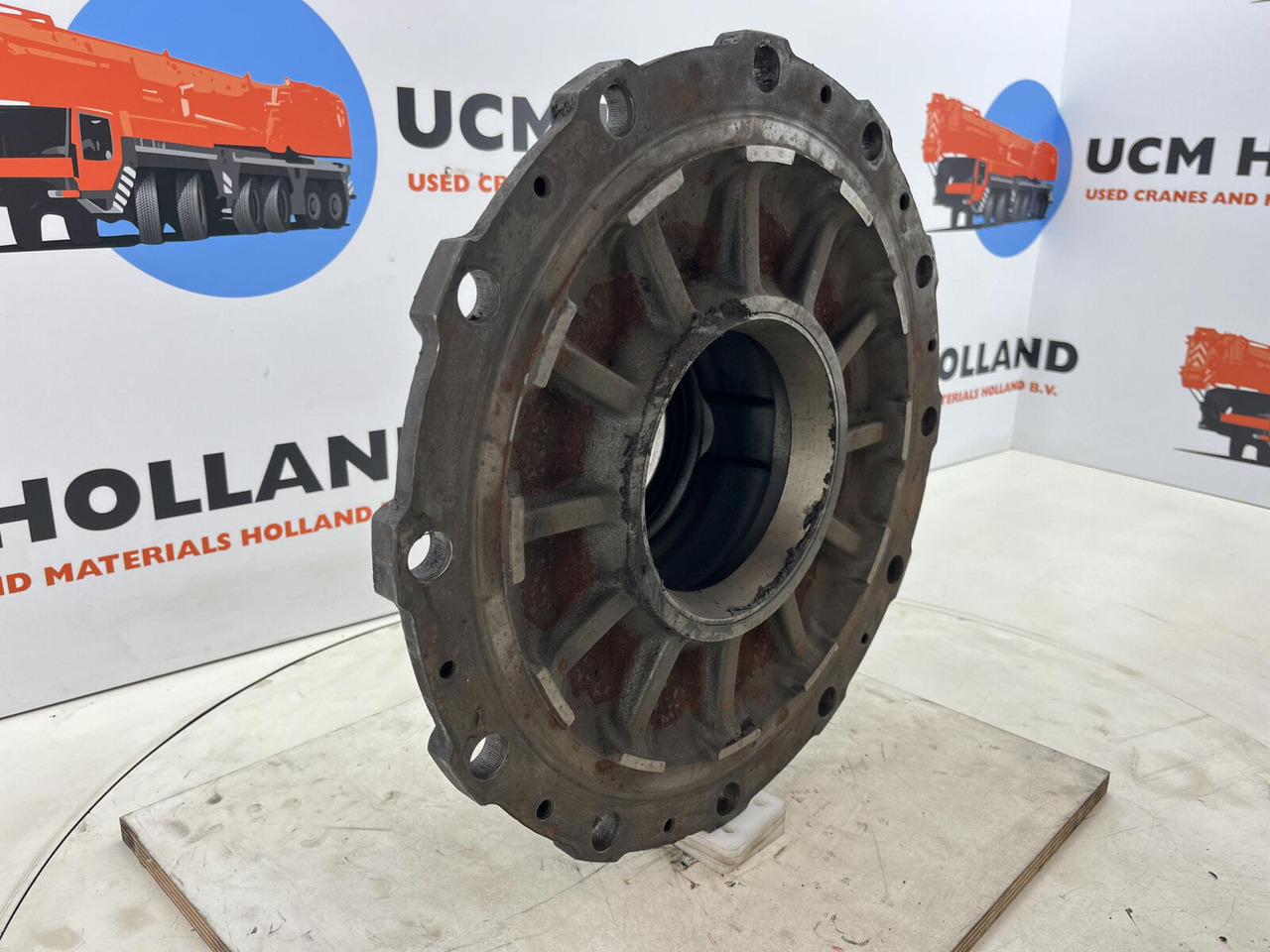 Krupp KMK 3045 Megatrak wheel hub - Wheel hub for Crane: picture 2 Krupp KMK 3045 Megatrak wheel hub - Wheel hub for Crane: picture 2