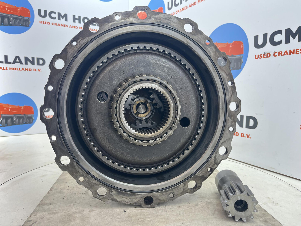 Krupp KMK 3050 planetary gear 12-23-60-34-3pl-H135-46 - Final drive for Mobile crane: picture 4 Krupp KMK 3050 planetary gear 12-23-60-34-3pl-H135-46 - Final drive for Mobile crane: picture 4