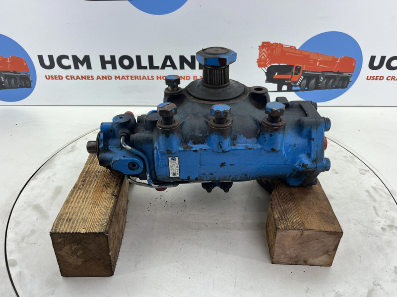 Krupp KMK 3050 steering box - Steering gear for Crane: picture 1 Krupp KMK 3050 steering box - Steering gear for Crane: picture 1